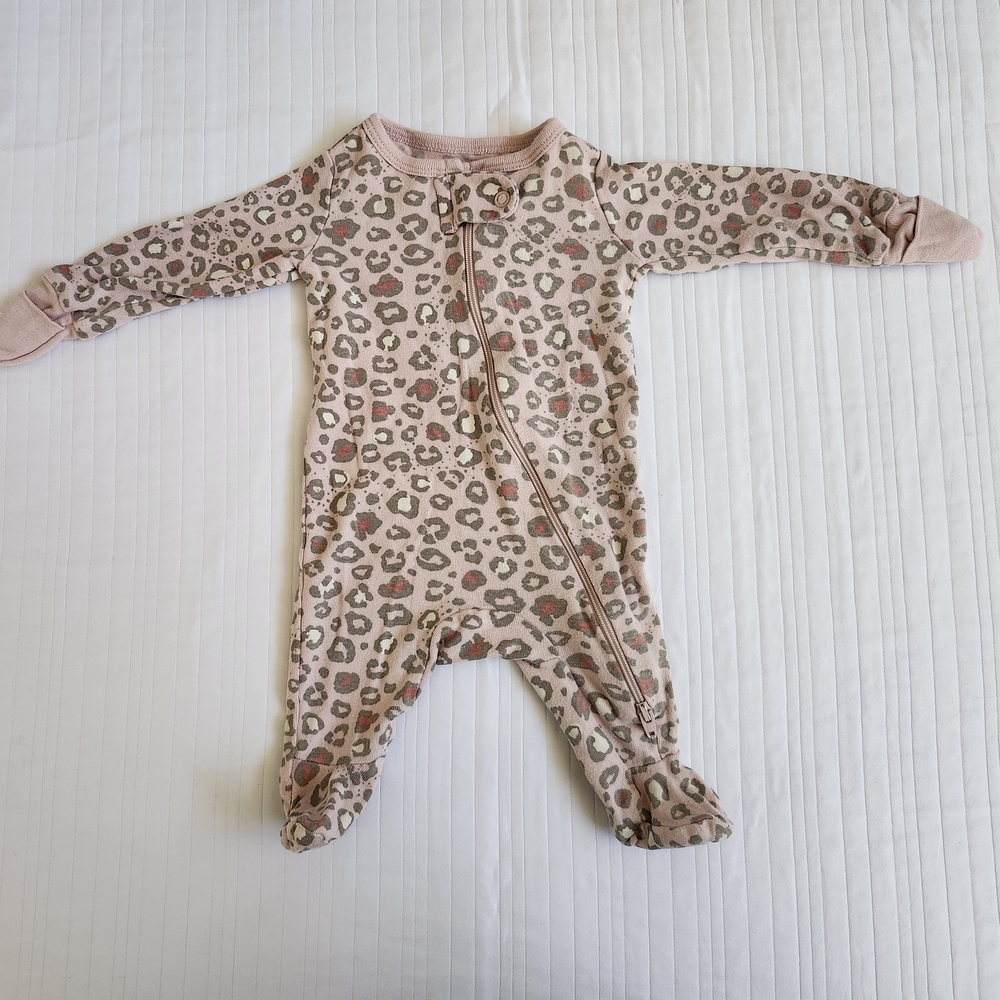 Organic Cotton Cheetah/Leopard Print Kids One Piece Pjs Newborn